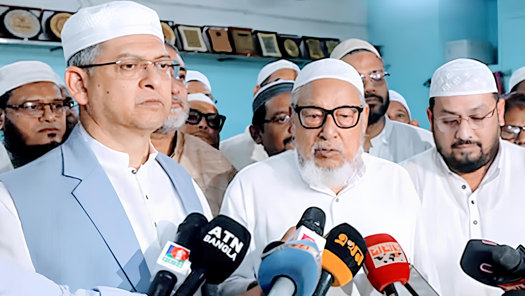 হাটহাজারী মাদ্রাসায় সাংবাদিকদের সঙ্গে বিএনপির কথোপকথন 