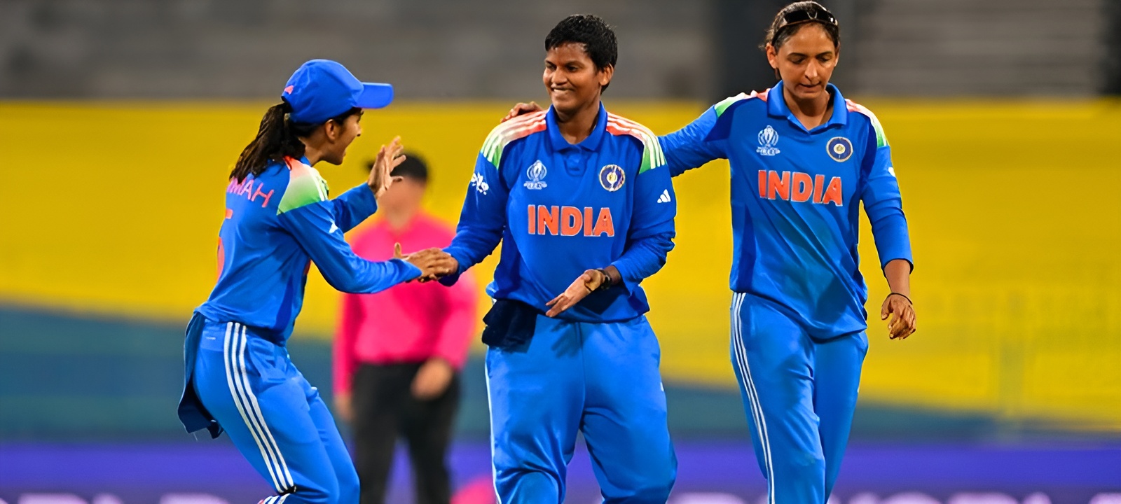 পাকিস্তানকে হারাল ভারতের মেয়েরা