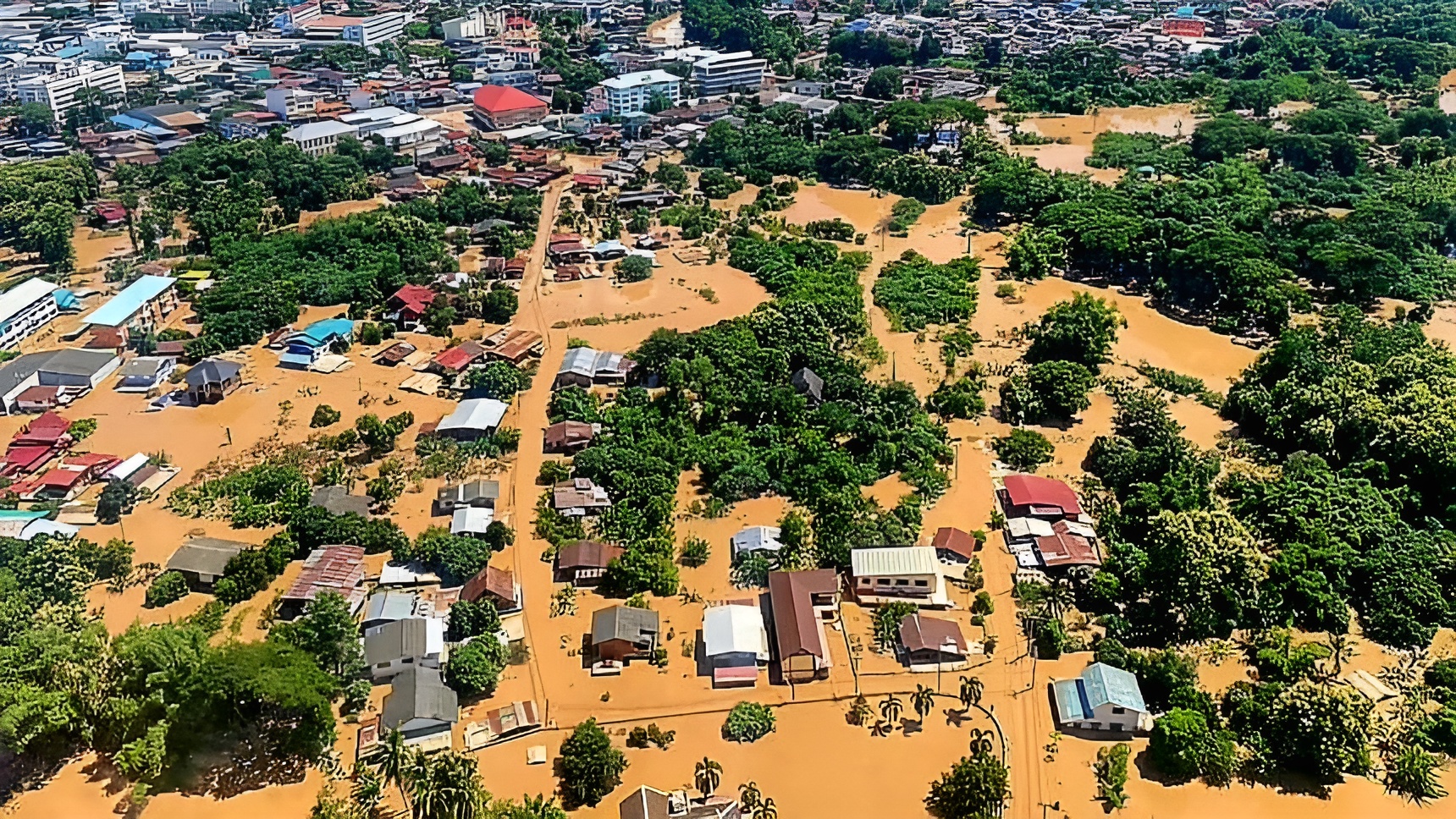 থাইল্যান্ডে ভারি বৃষ্টি অতঃপর বন্যা, নিহত  ২২