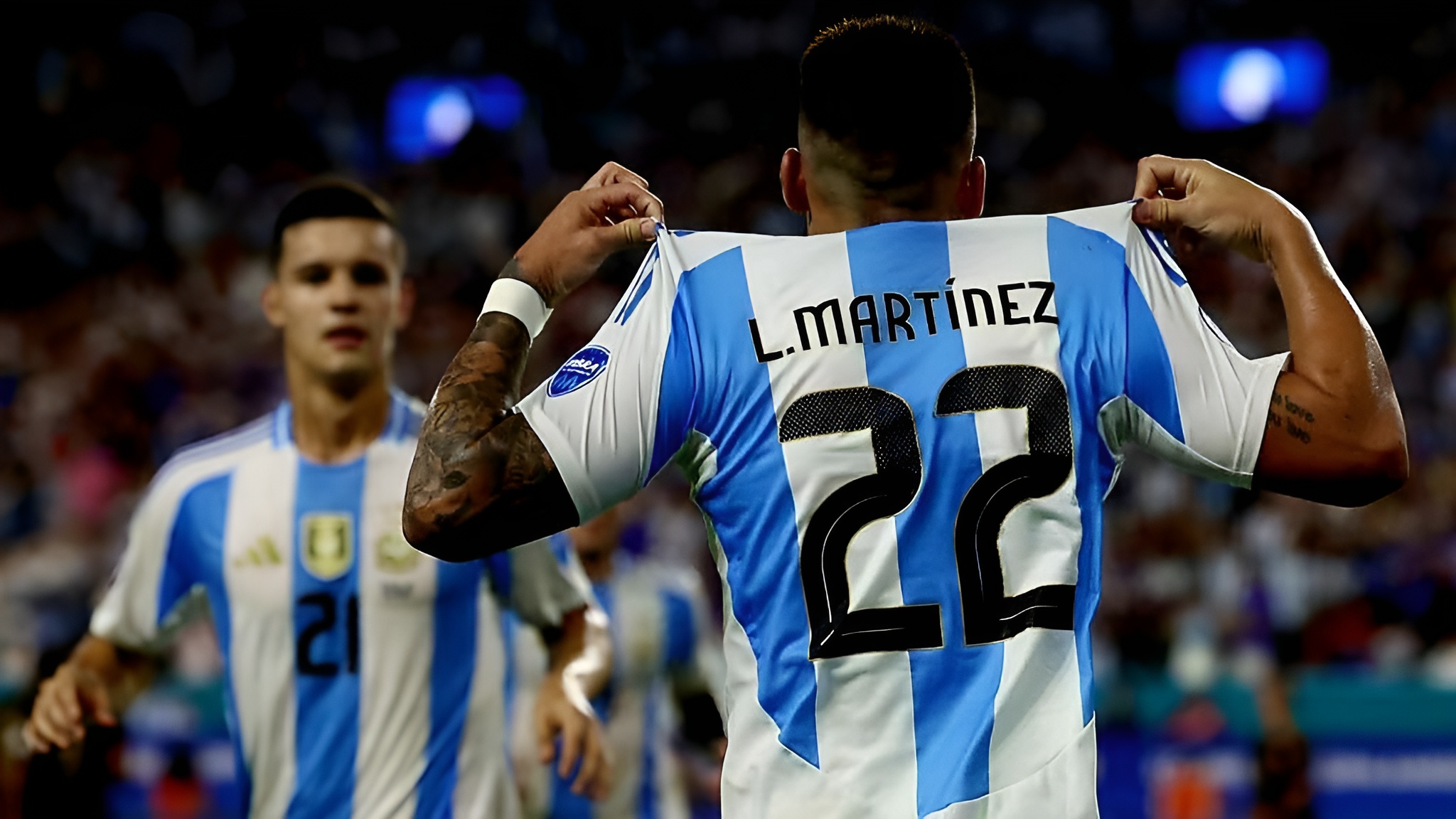 ভেনেজুয়েলাকে হারিয়েছে আর্জেন্টিনা দল