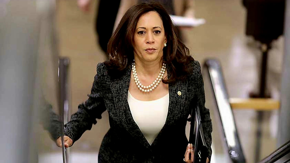 ফের যুক্তরাষ্ট্রে  নির্বাচনে লড়বেন কমলা