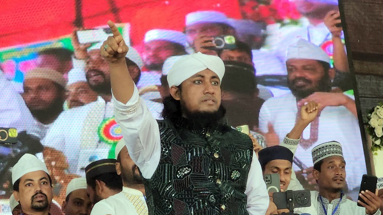 গিয়াস উদ্দিন তাহেরি