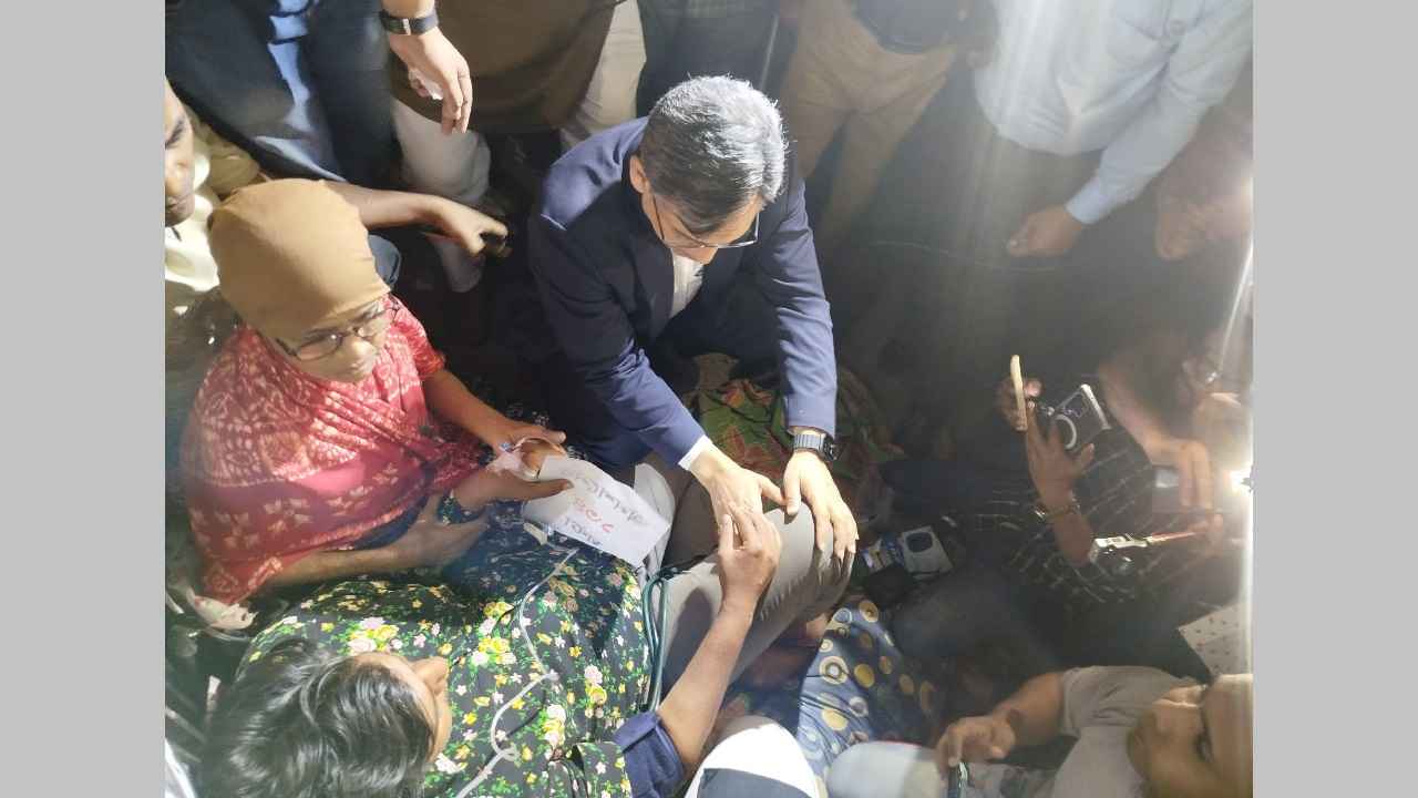 অনশন ভাঙলেন তারেক