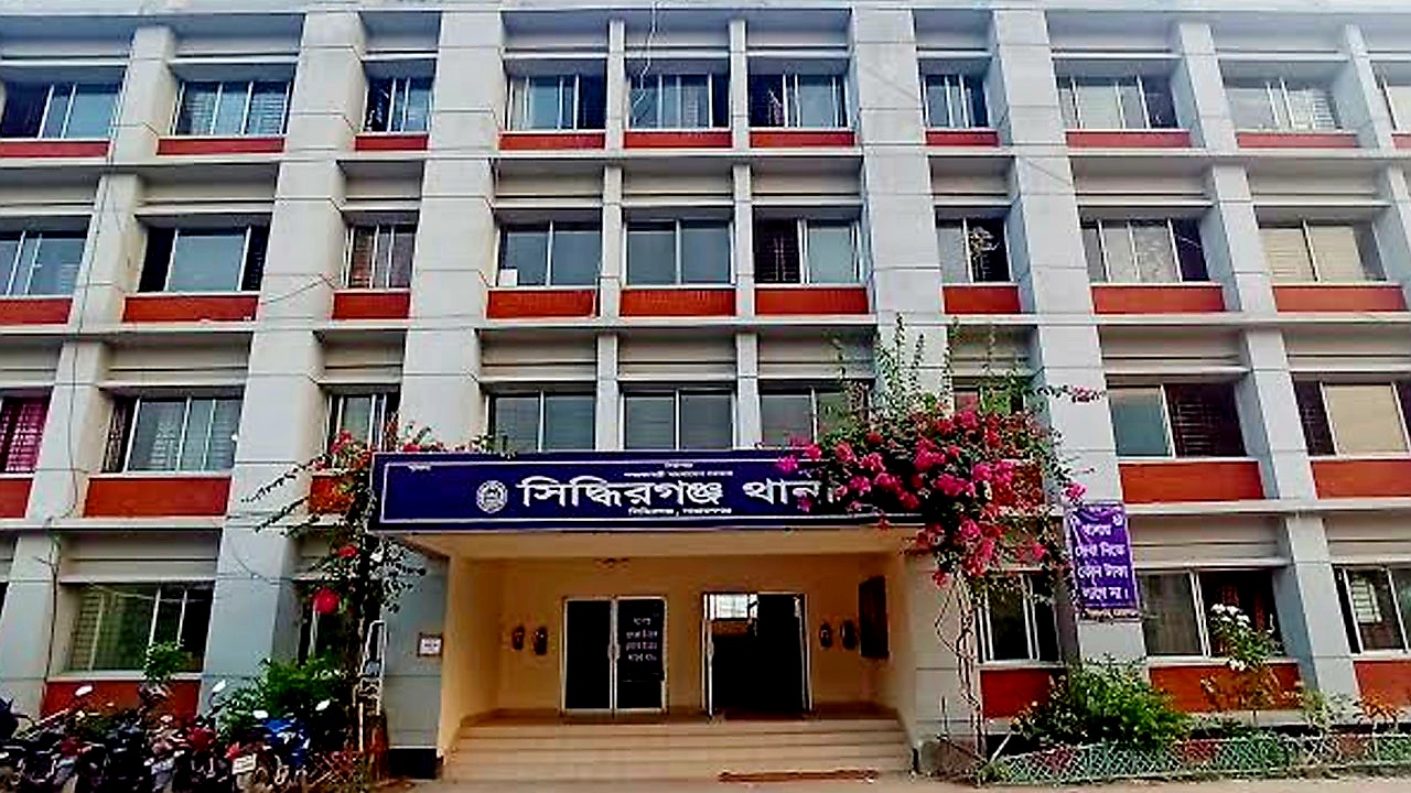 সিদ্ধিরগঞ্জে মাইক্রোবাসে এক তরুণীকে ধর্ষণ