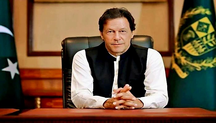 সুস্থ আছেন ইমরান খান 