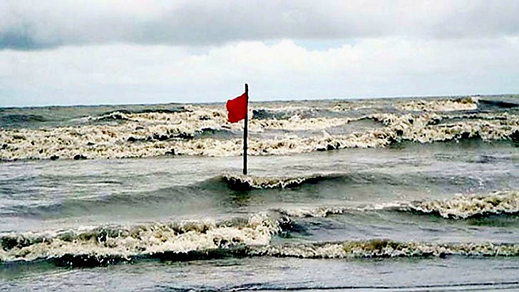 সমুদ্রবন্দরে সতর্ক সংকেত
