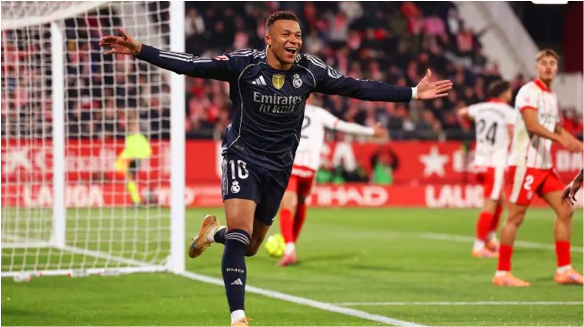 রাতে মাঠে নামছে রিয়াল মাদ্রিদ