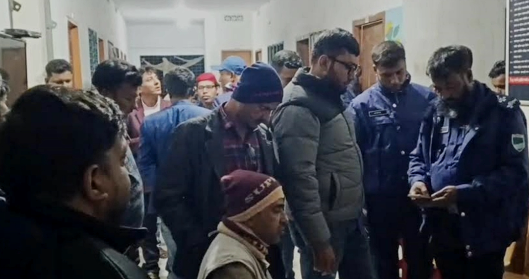 সাতক্ষীরায় একটি আবাসিক হোটেল হতে এক যুবকের মরদেহ উদ্ধার