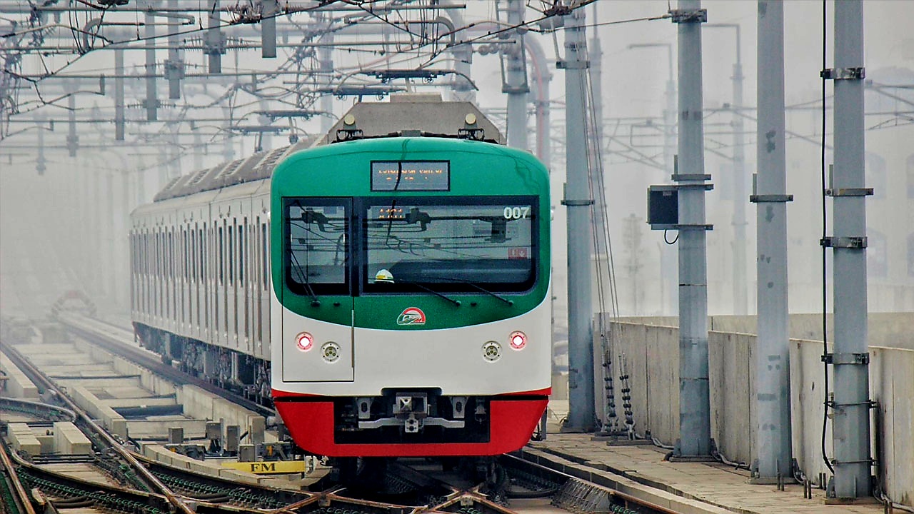 স্বাভাবিক হলো মেট্রো চলাচল