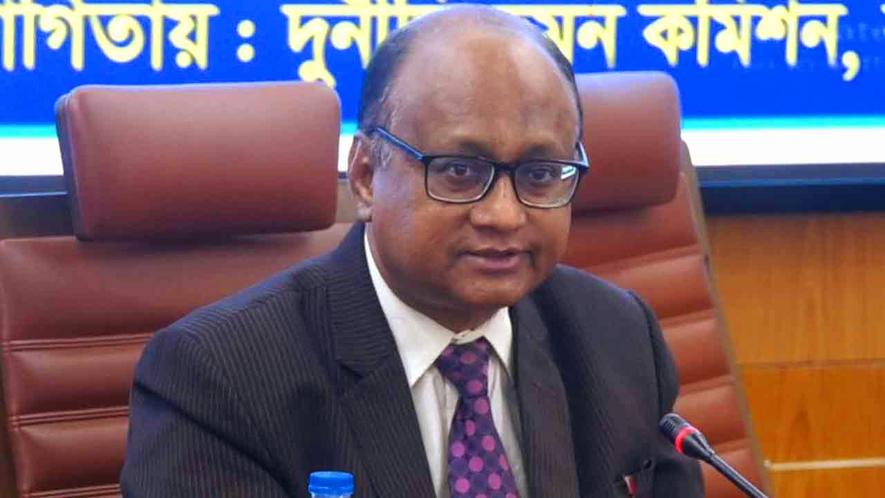 এমপিদের সকল কাজের এখতিয়ার দিলে সেখানে অনিয়ম হবে