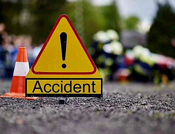 অটোরিকশার চাপায় এক শিশুর মৃত্যু