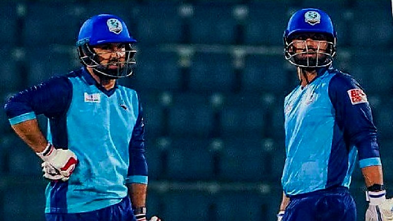 বাবা ছেলের নৈপুণ্যে নোয়াখালীর দ্বিতীয় জয়