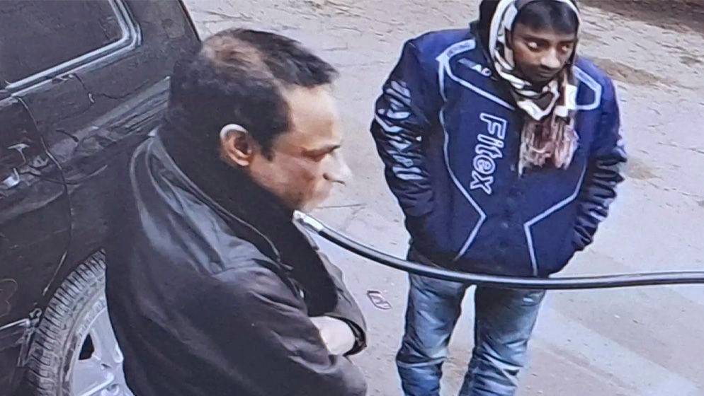 ফিলিং স্টেশন কর্মীকে গাড়ি চাপা দিয়ে হত্যার ঘটনাতে মামলা