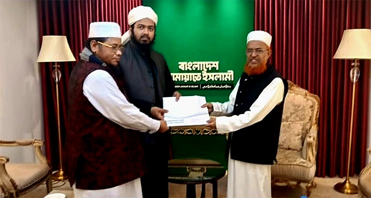 এবার জামায়াতে যোগ দিয়েছেন মুফতি আলী হাসান উসামা