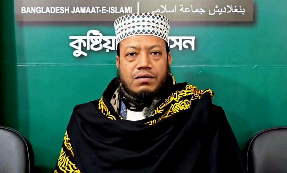 কী অভিযোগ আনলেন আমির হামজা