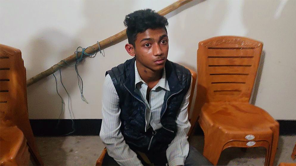 হবিগঞ্জে দেশীয় অস্ত্রসহ আটক ১