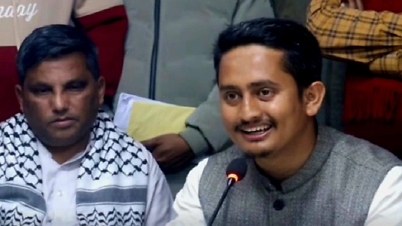 বিজয়ী প্রার্থীকে শুভেচ্ছা জানালেন সারজিস আলম