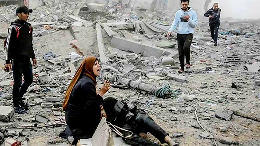 গাজা উপত্যকায় গণহত্যা চালিয়েছে যুক্তরাষ্ট্র