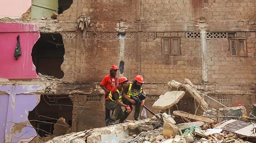 পাকিস্তানে গ্যাস বিস্ফোরণের ফলে ভবনধস