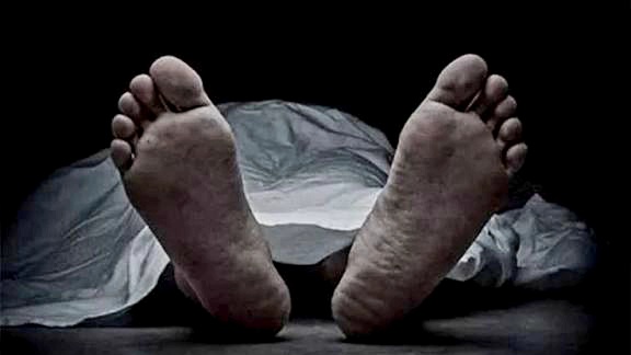 স্বাস্থ্য কমপ্লেক্সের ছাদ হতে পড়ে এক রোগীর মৃত্যু