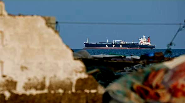 হরমুজ প্রণালি খোলা রাখতে কী করছে যুক্তরাজ্য