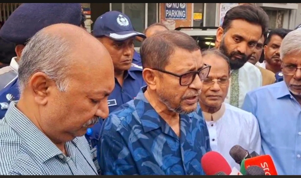 সরকারের নিকট পর্যাপ্ত হামের টিকা আছে